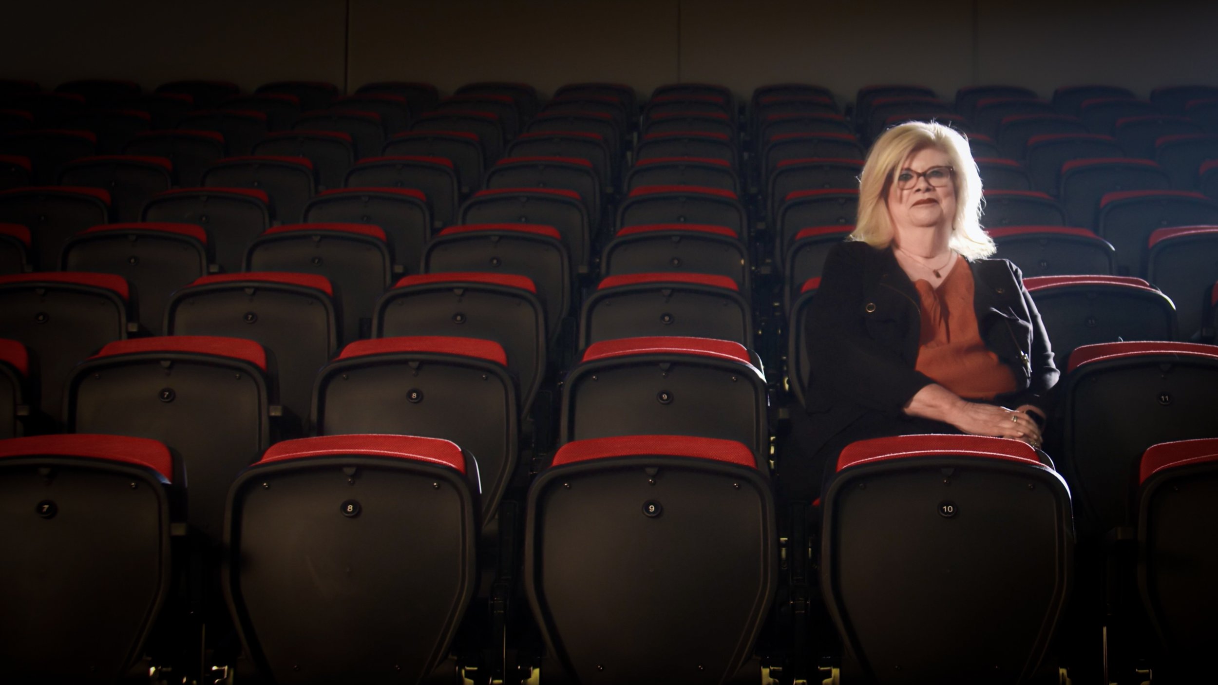 Ad for Historic Theatre to Generate Reservations