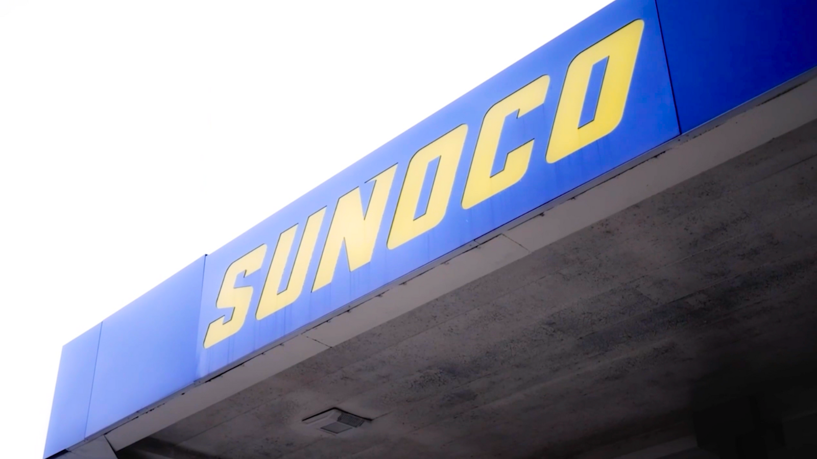 Ad to Drive Sales into Gas Station - Sunoco Gas